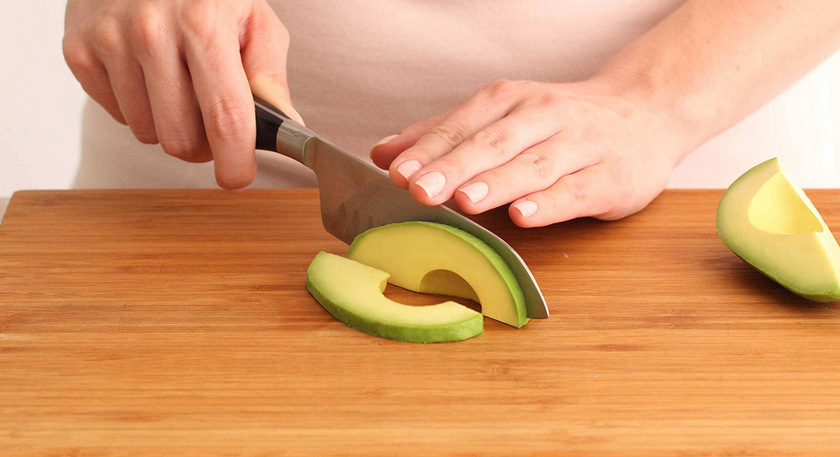This is the best knife to use for cutting an avocado