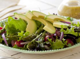 "avocado nutrition"