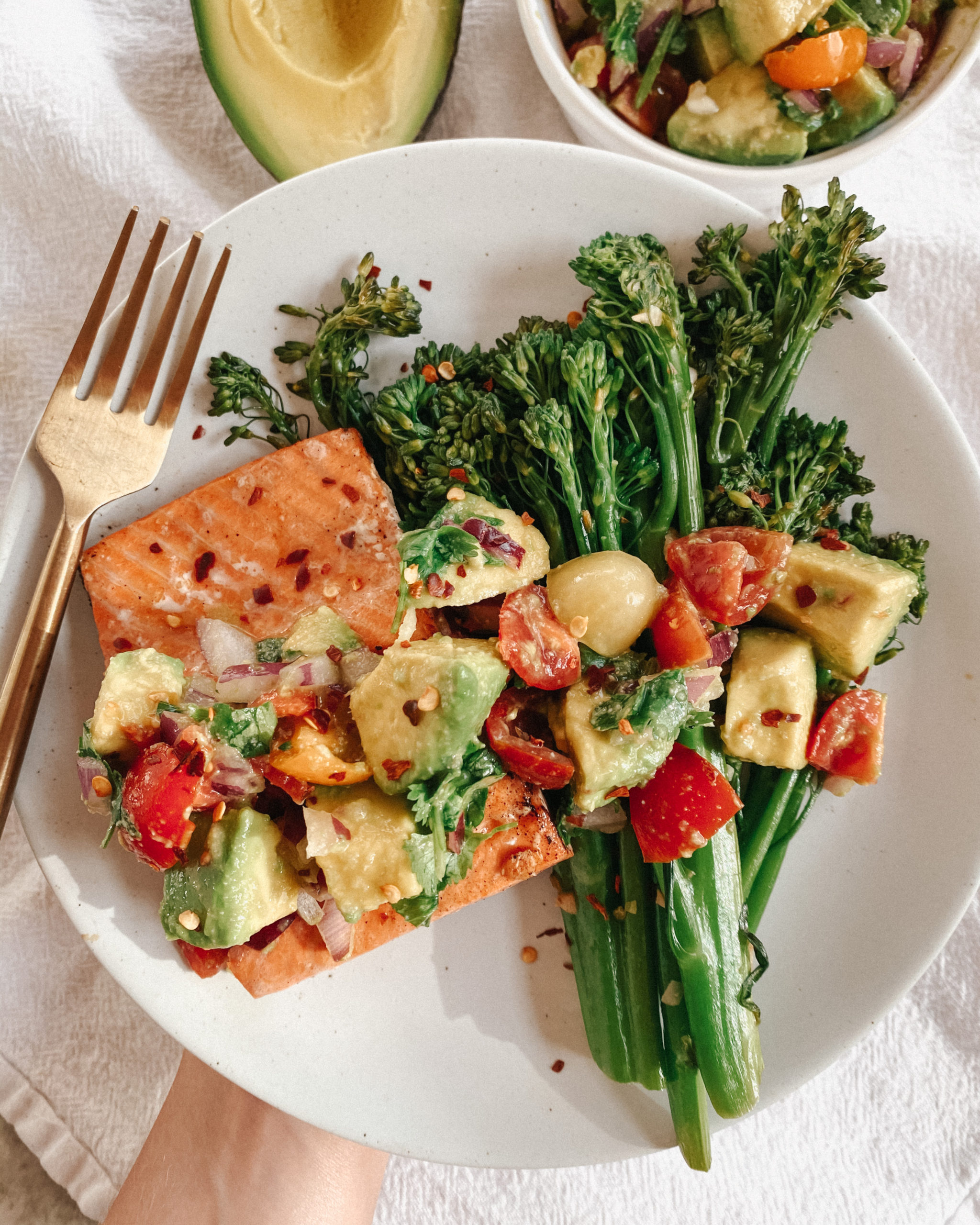 Salmon Garlicky Broccolini with California Avocado Salsa - California Avocados